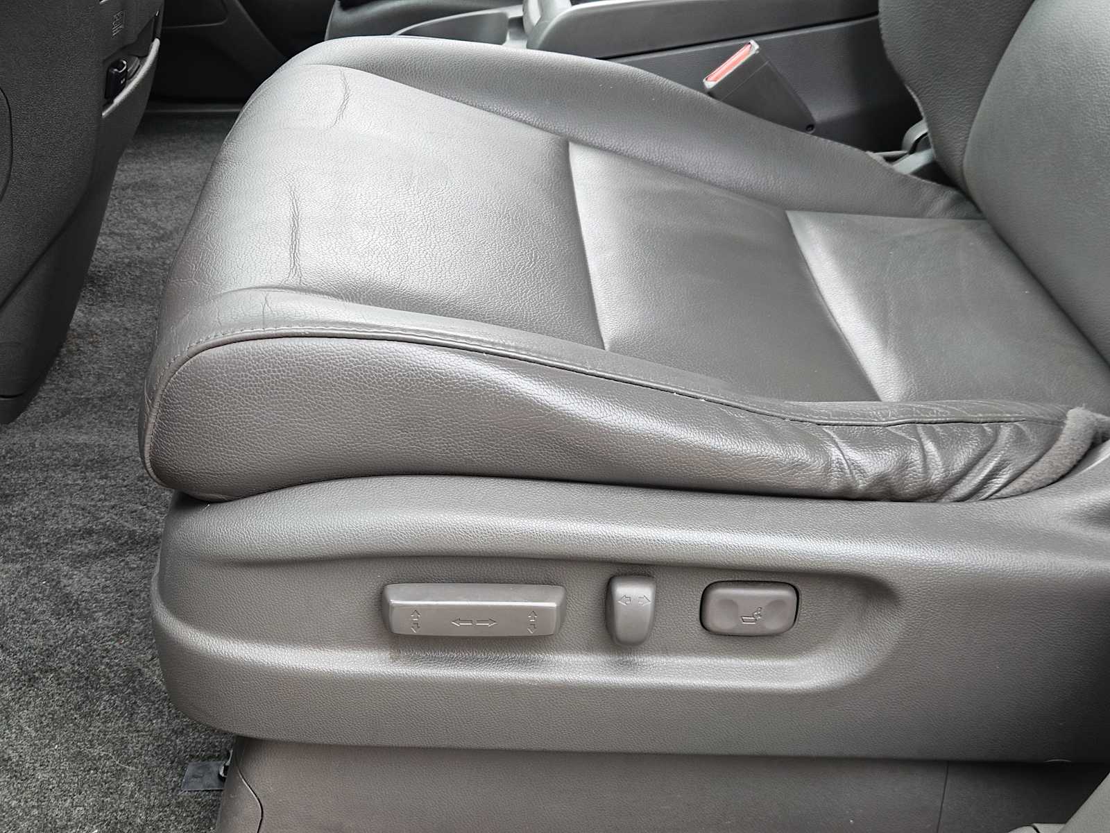 Thumbnail: 2016 Honda Odyssey - 23