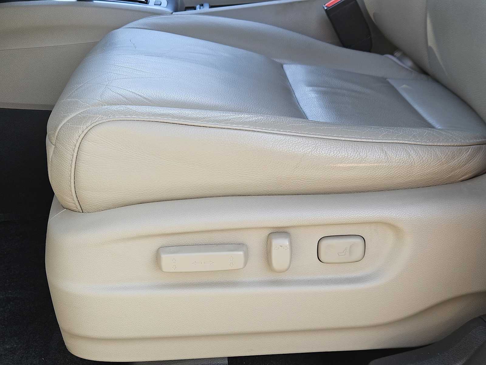 Thumbnail: 2016 Honda Pilot - 24