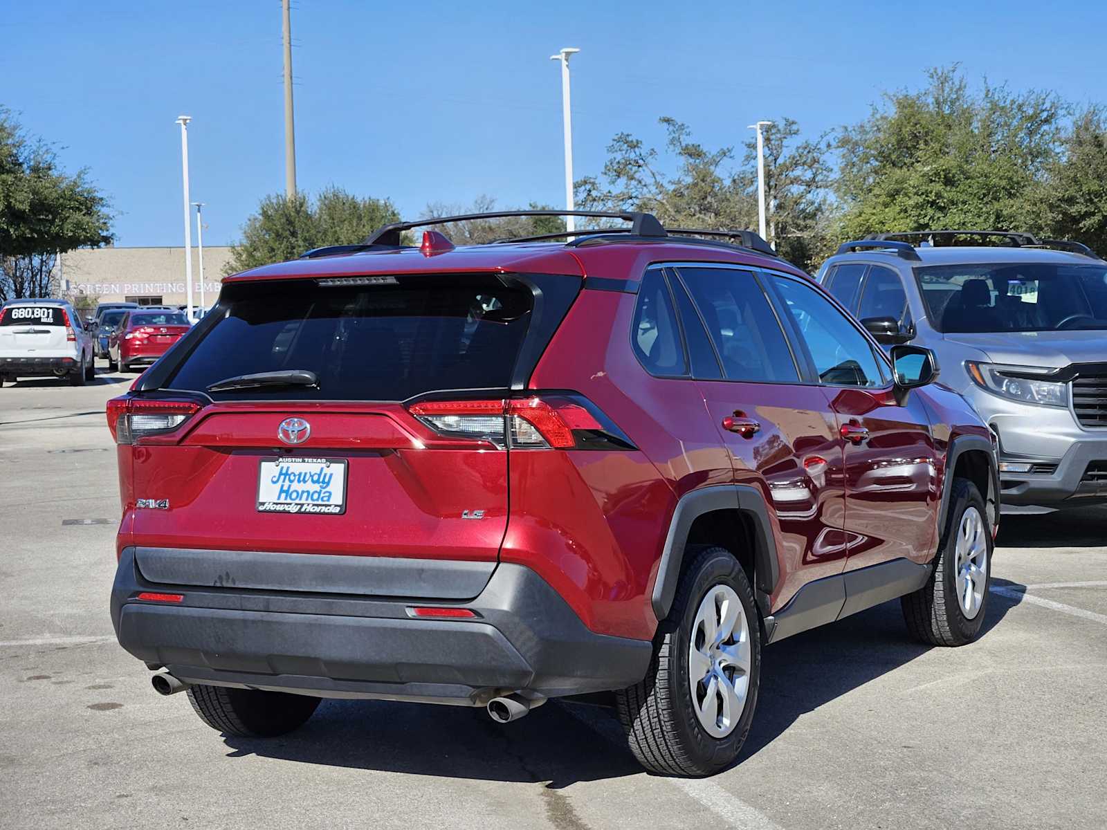 Thumbnail: 2020 Toyota RAV4 - 6