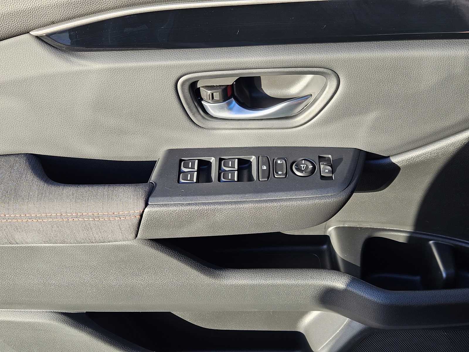 Thumbnail: 2025 Honda Pilot - 21