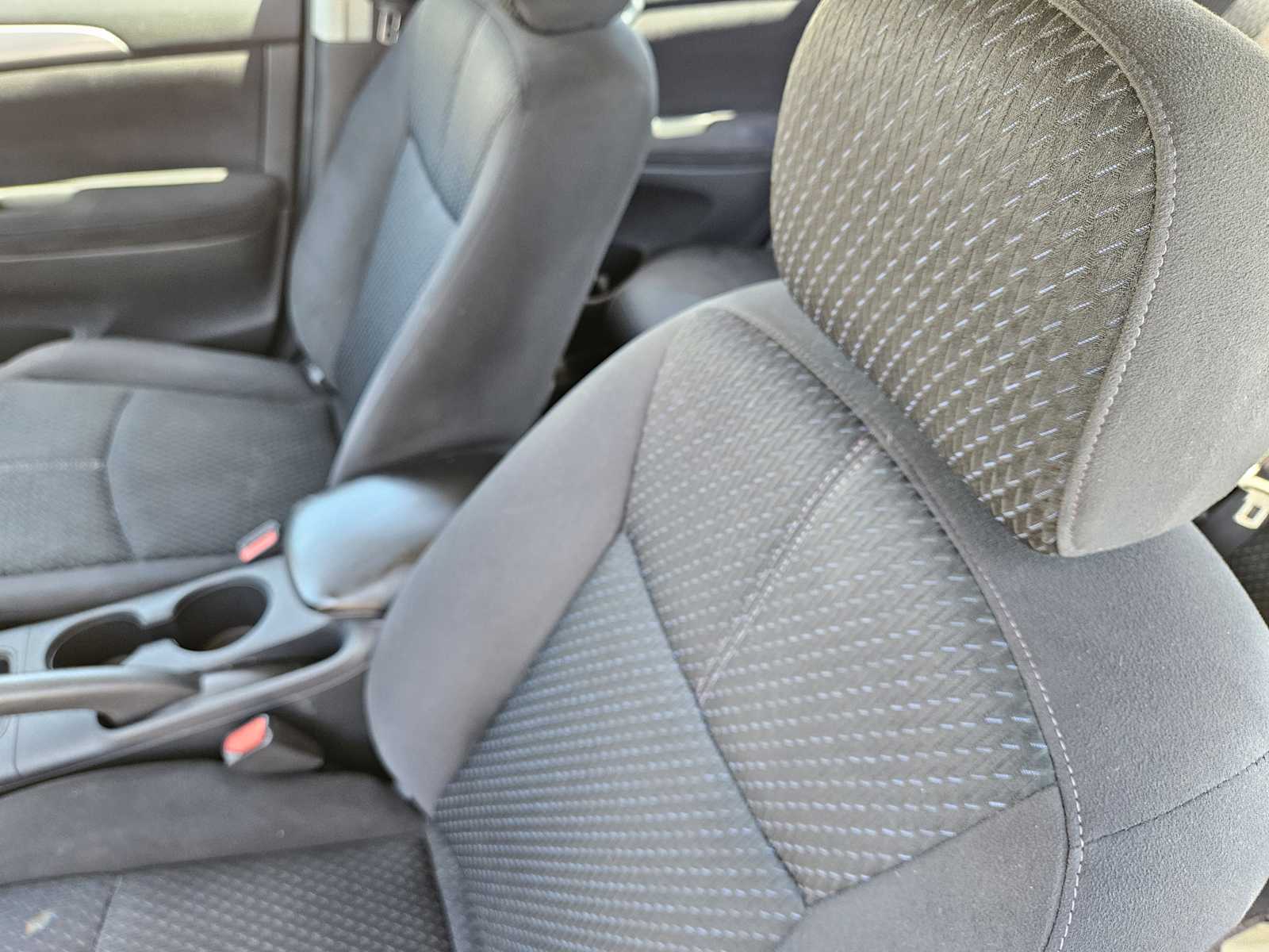 Thumbnail: 2013 Nissan Sentra - 15