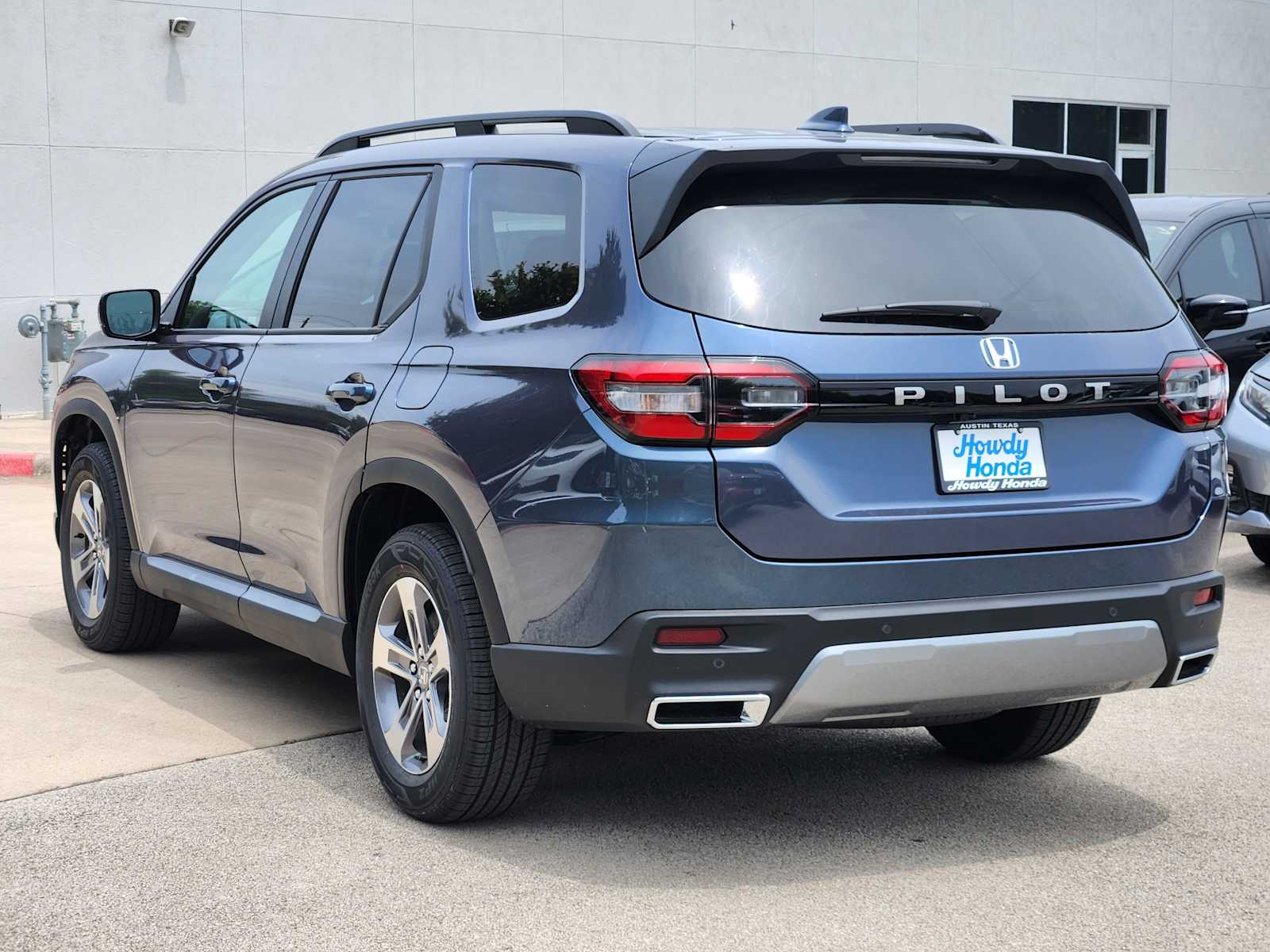 Thumbnail: 2026 Honda Pilot - 4