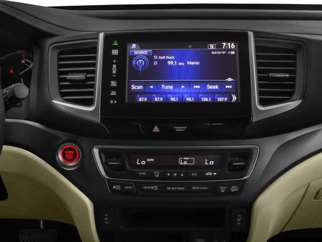 Thumbnail: 2016 Honda Pilot - 9