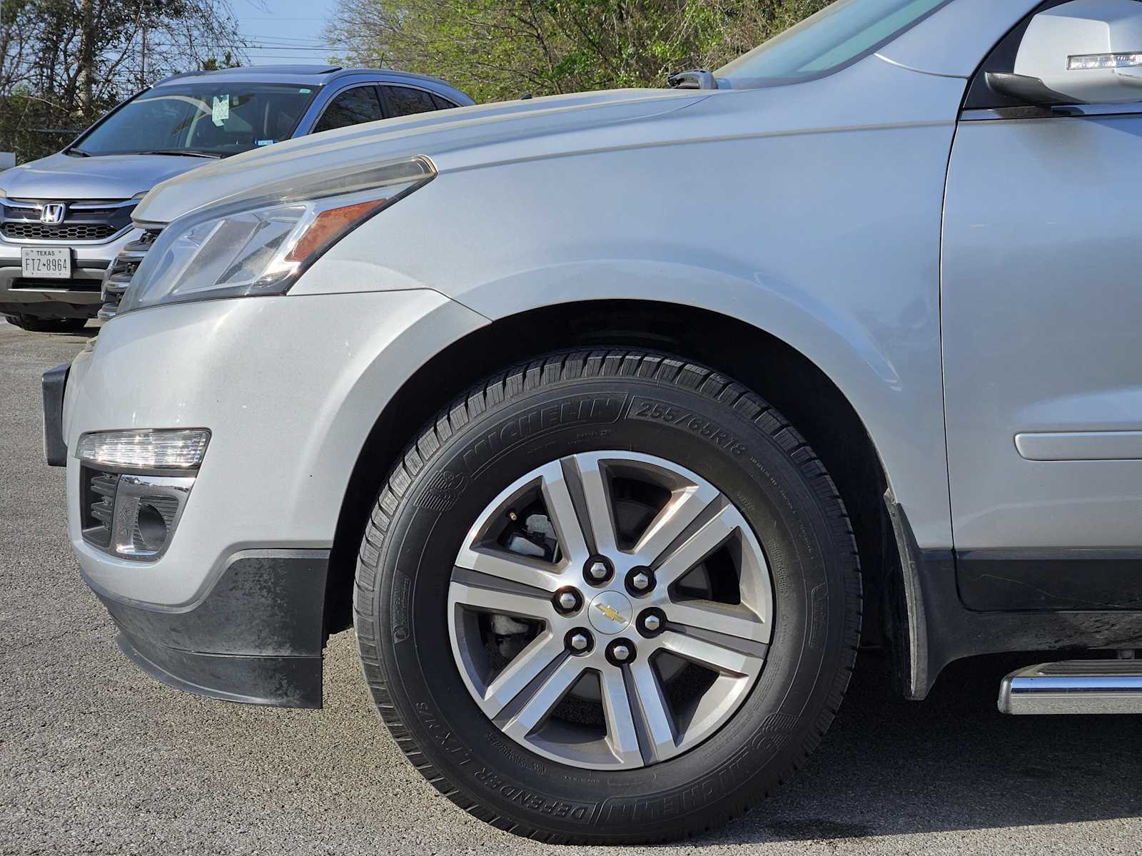 Thumbnail: 2017 Chevrolet Traverse - 8