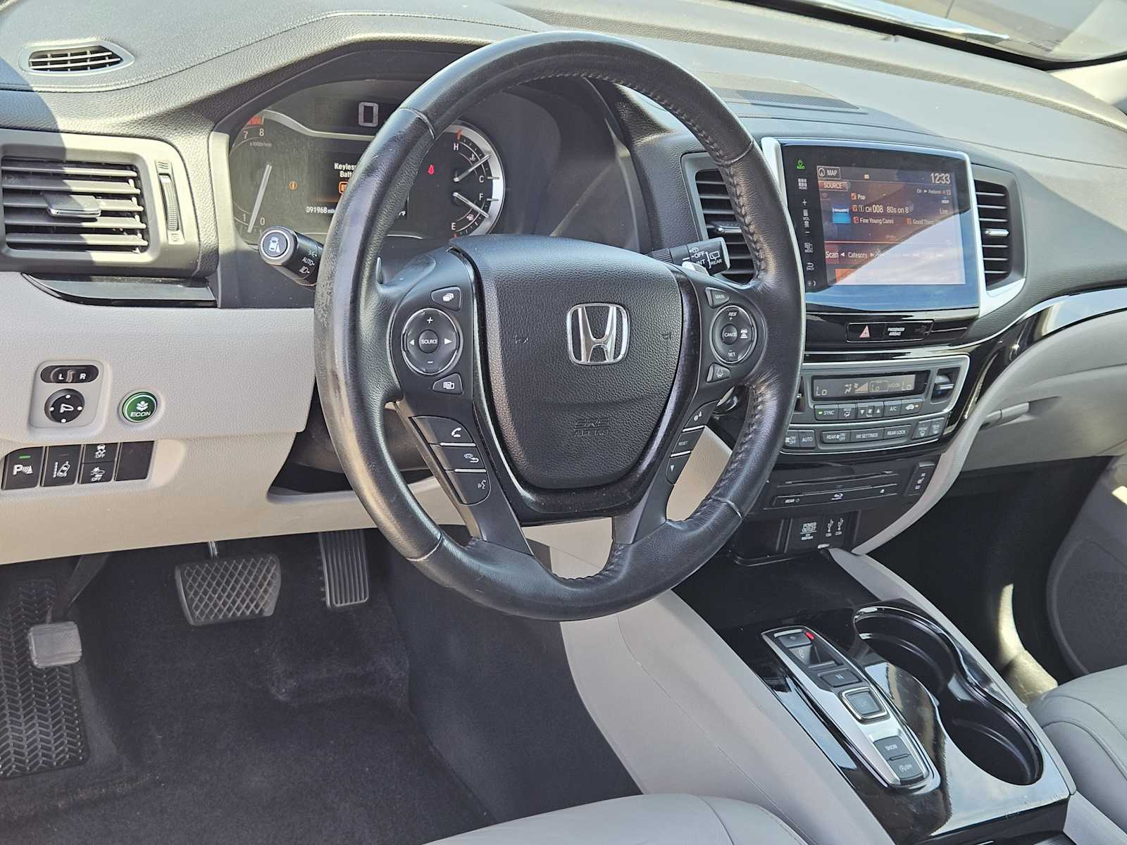 Thumbnail: 2016 Honda Pilot - 2
