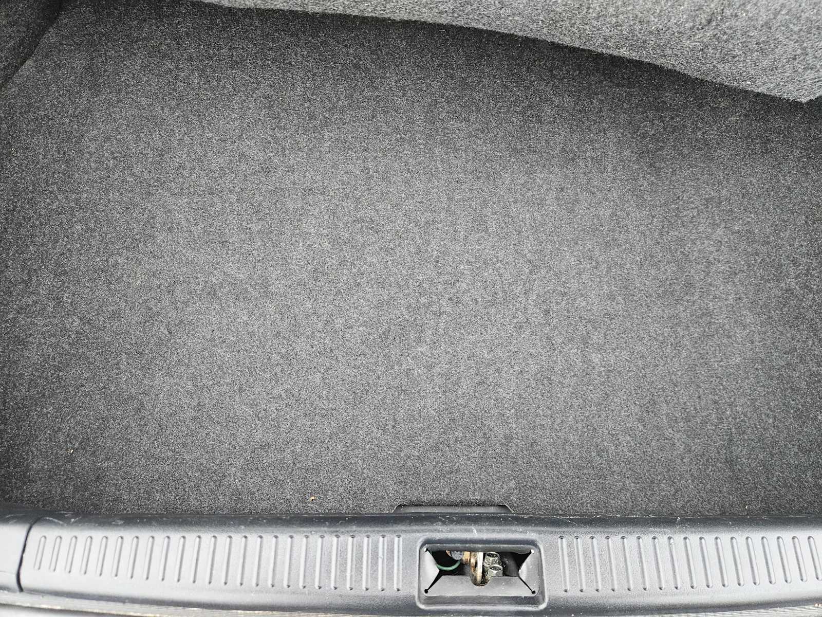 Thumbnail: 2002 Toyota Camry Solara - 30