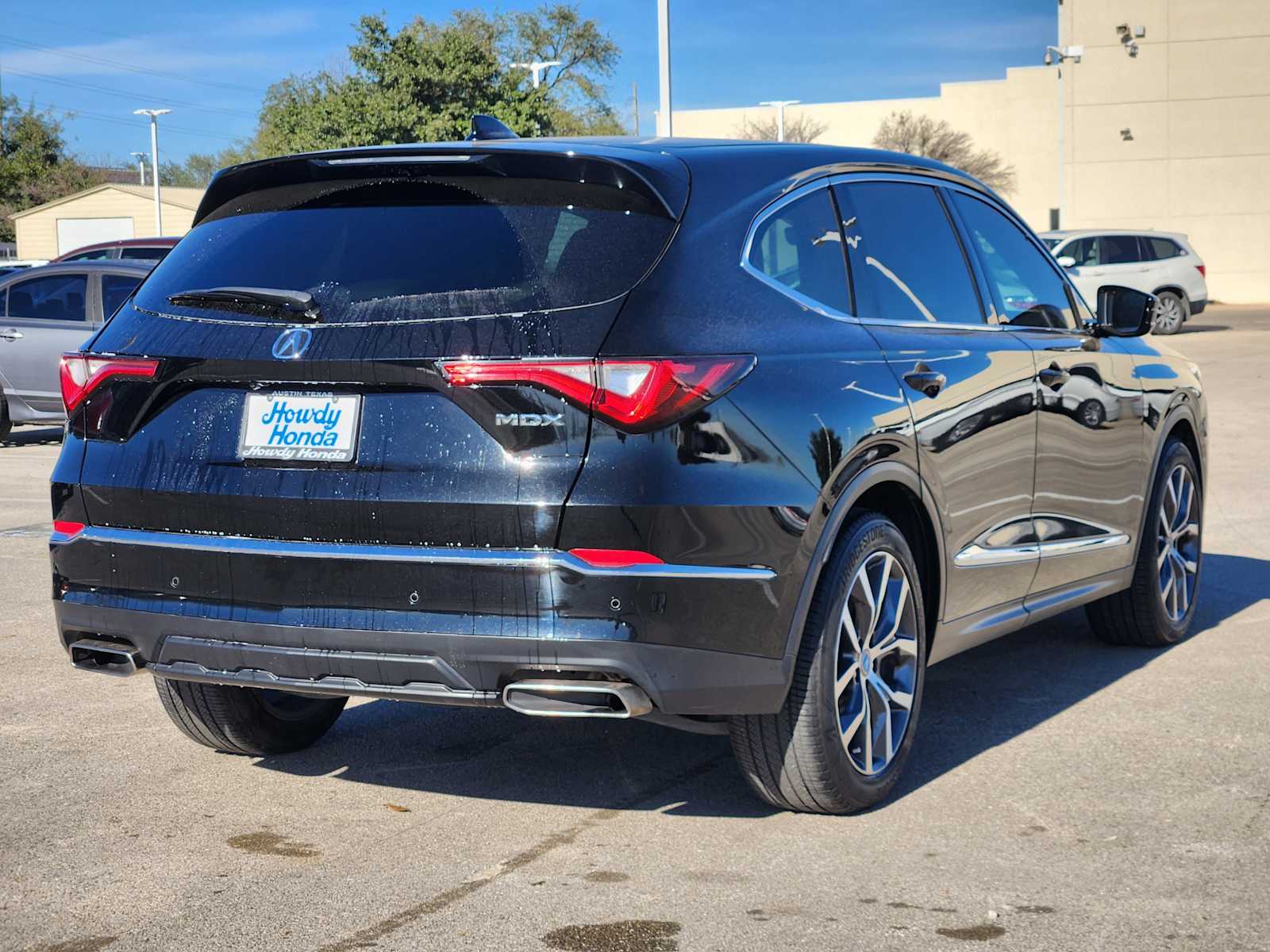 Thumbnail: 2022 Acura MDX - 6