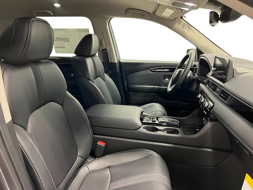 Thumbnail: 2025 Honda Pilot - 38