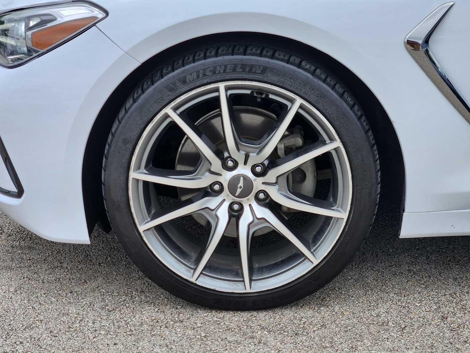 Thumbnail: 2019 Genesis G70 - 9
