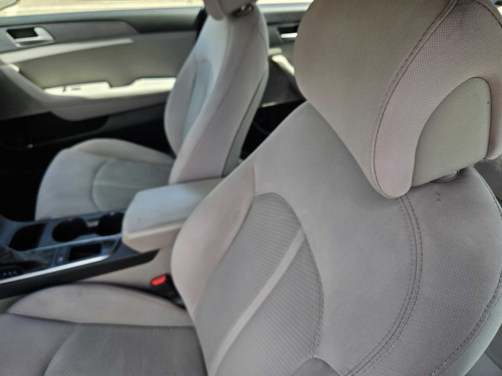 Thumbnail: 2015 Hyundai Sonata - 15