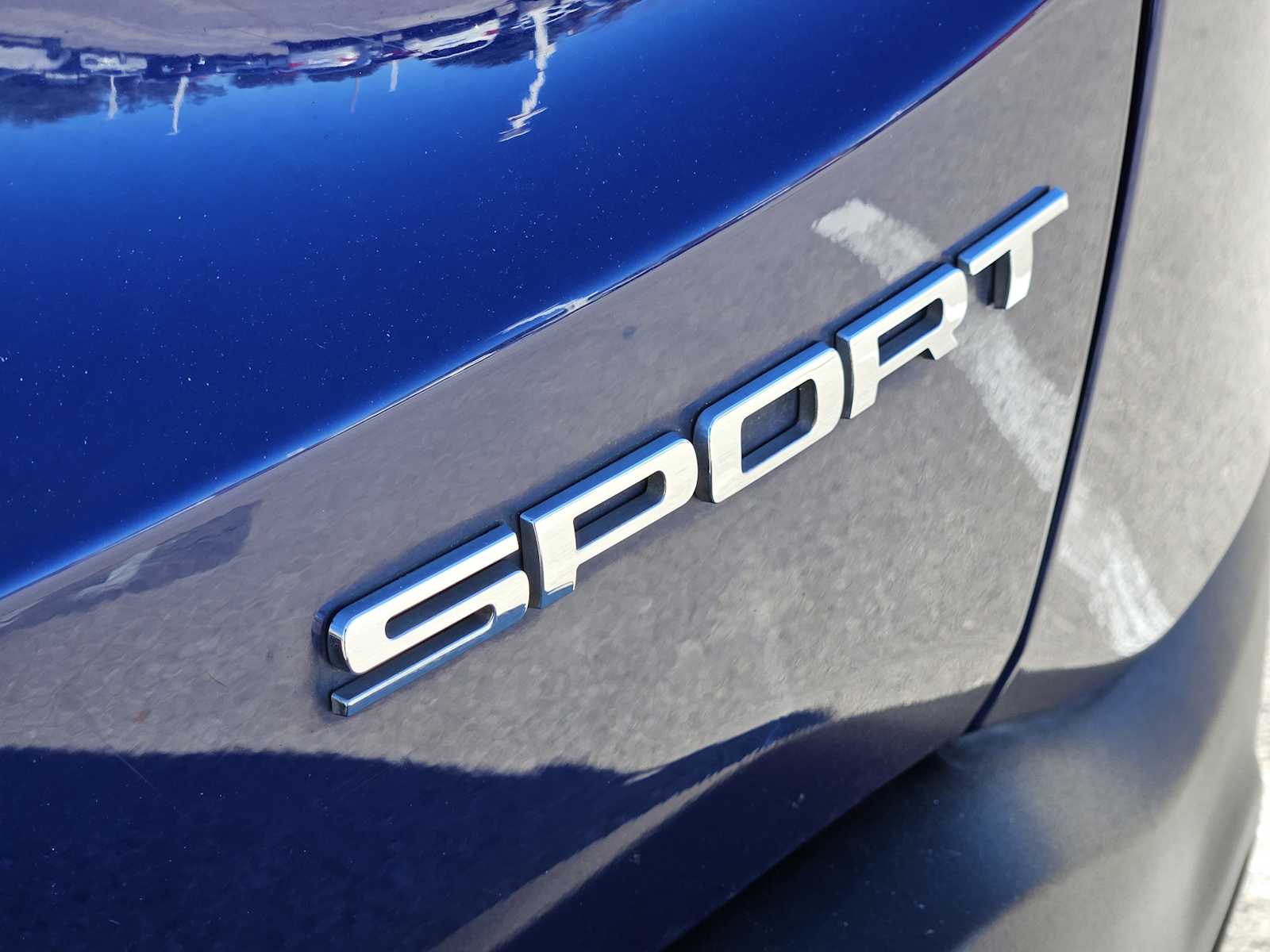 Thumbnail: 2017 Jeep Renegade - 11