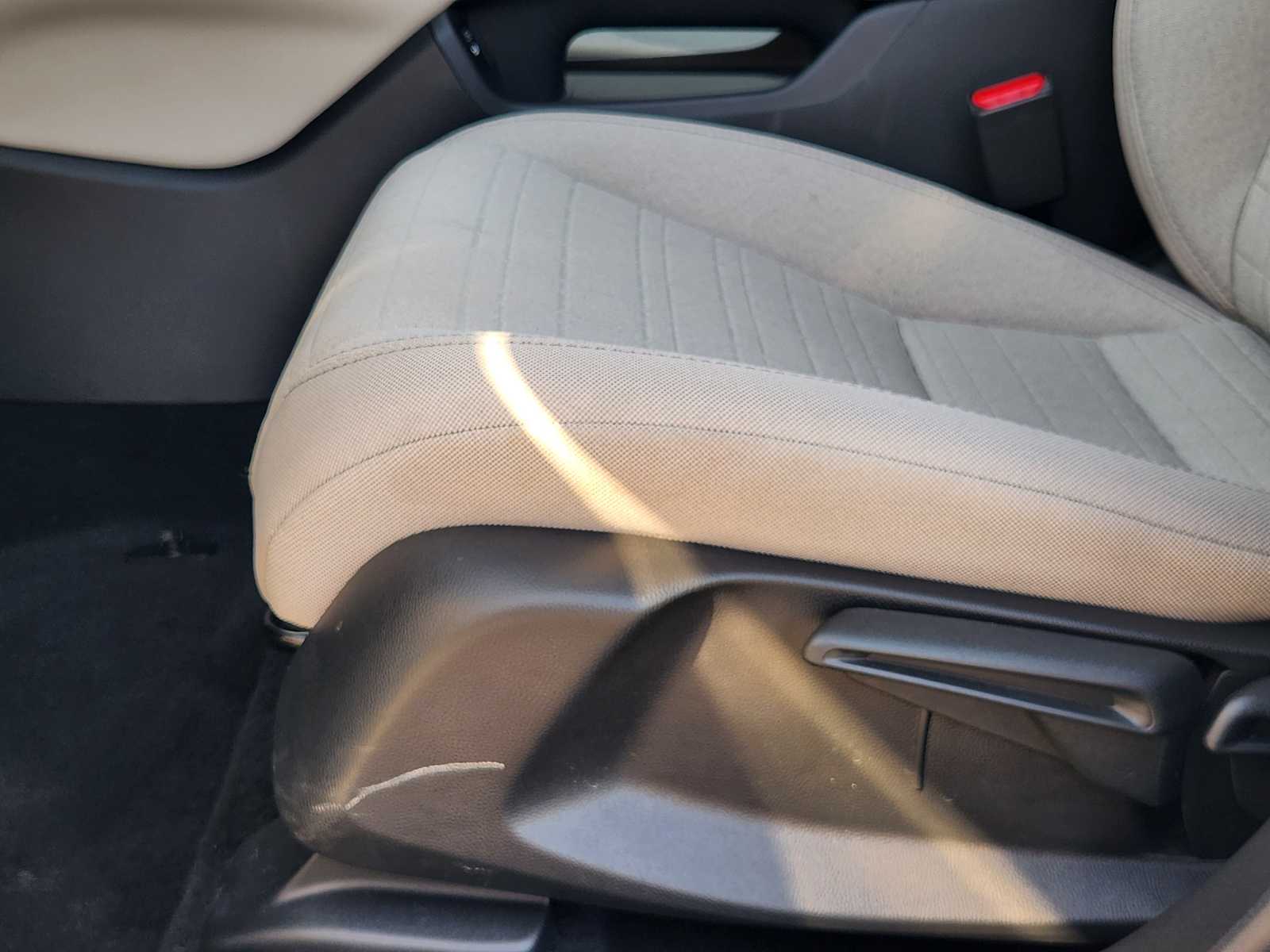 2026 Honda HR-V LX - Photo 23