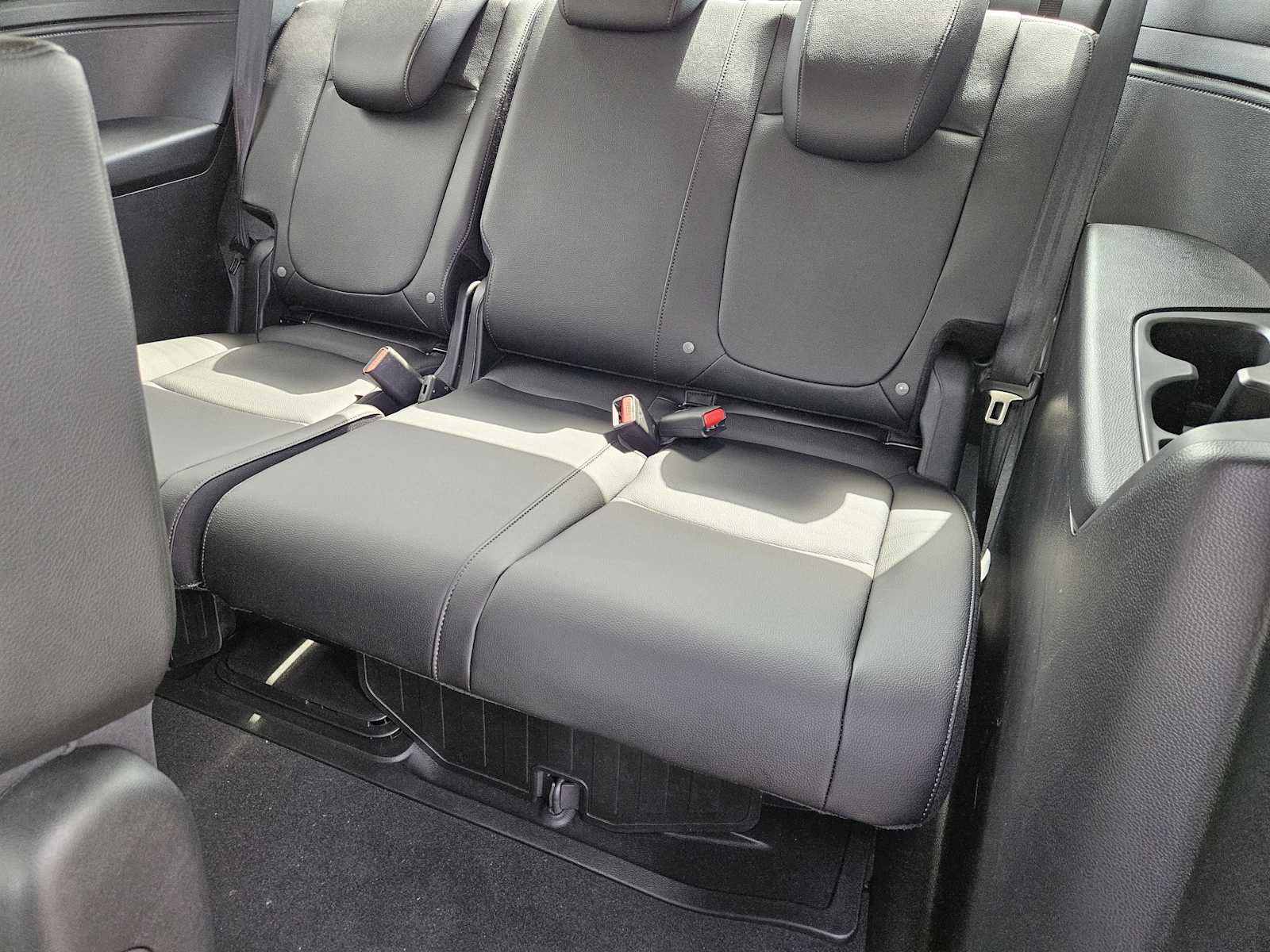 Thumbnail: 2026 Honda Odyssey - 23