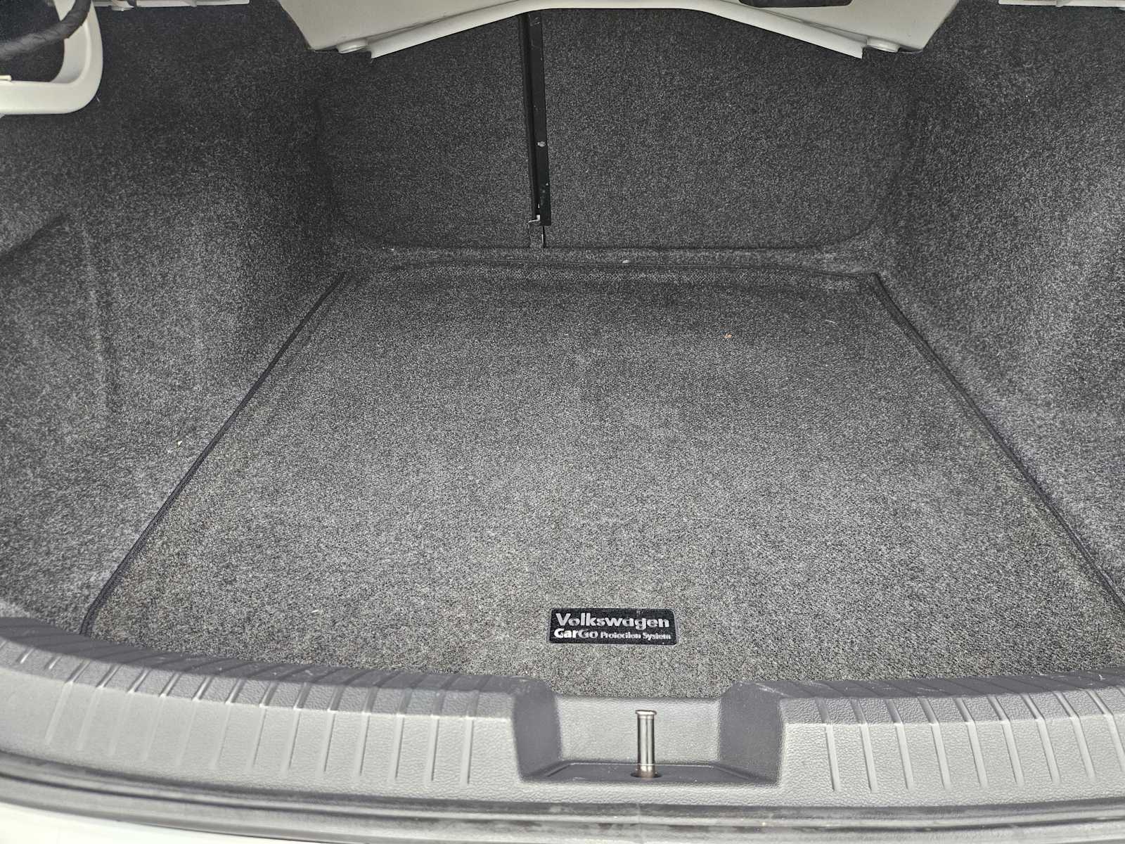 Thumbnail: 2019 Volkswagen Jetta - 31