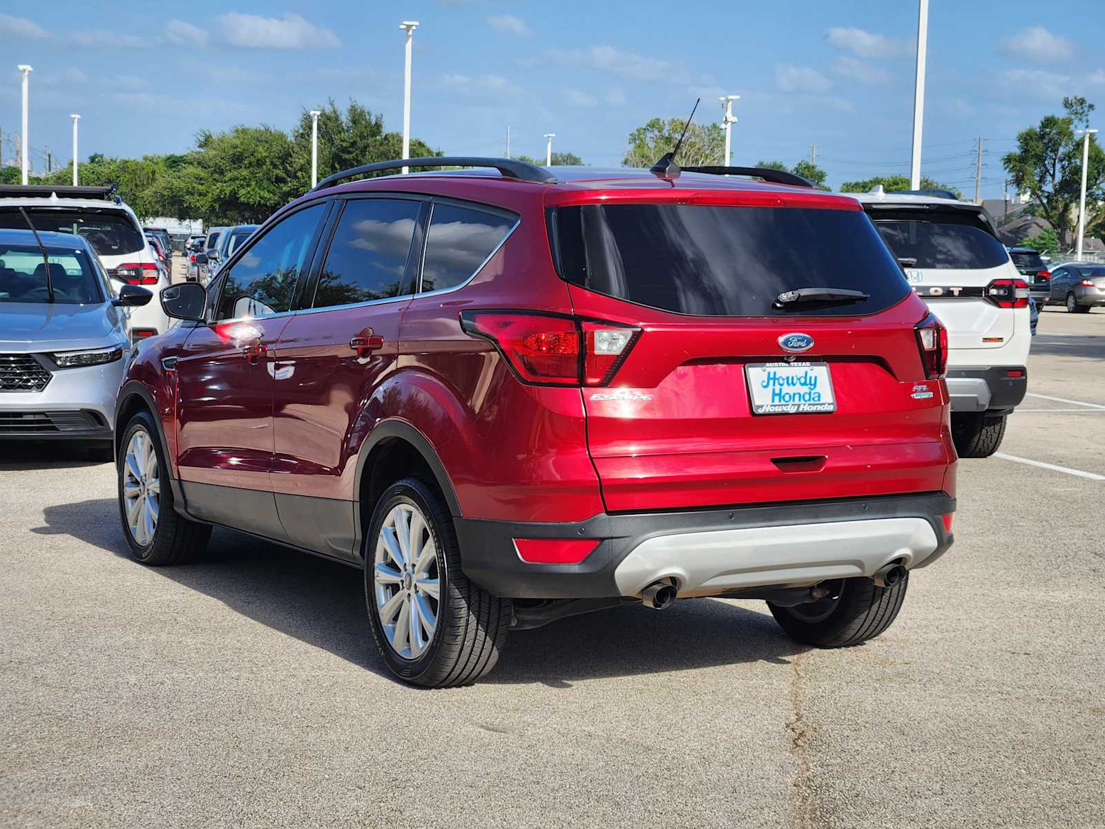 Thumbnail: 2019 Ford Escape - 4