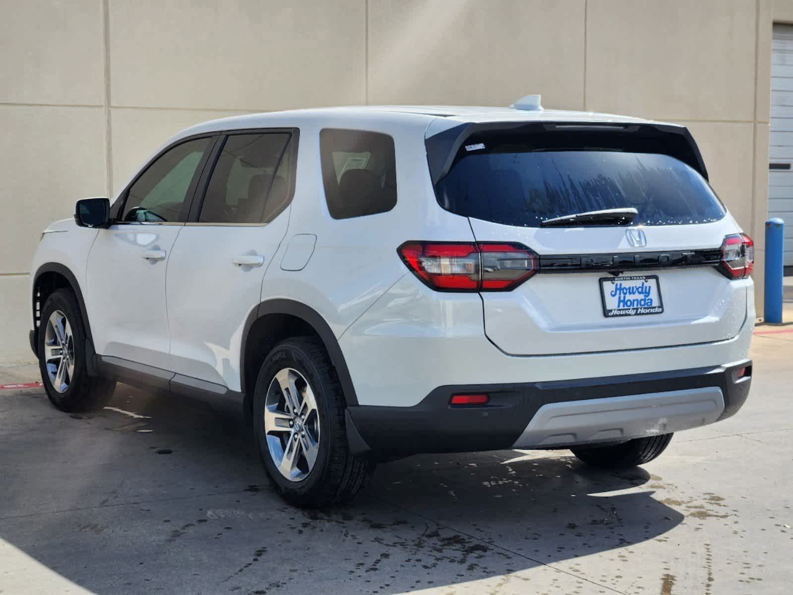 Thumbnail: 2025 Honda Pilot - 4