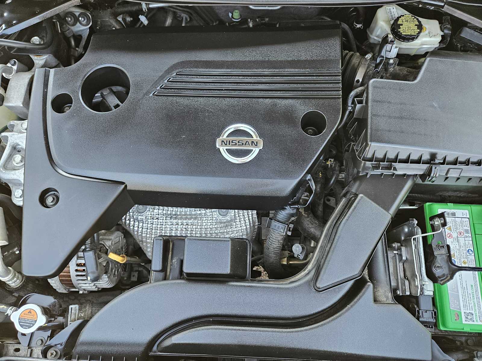 Thumbnail: 2015 Nissan Altima - 31