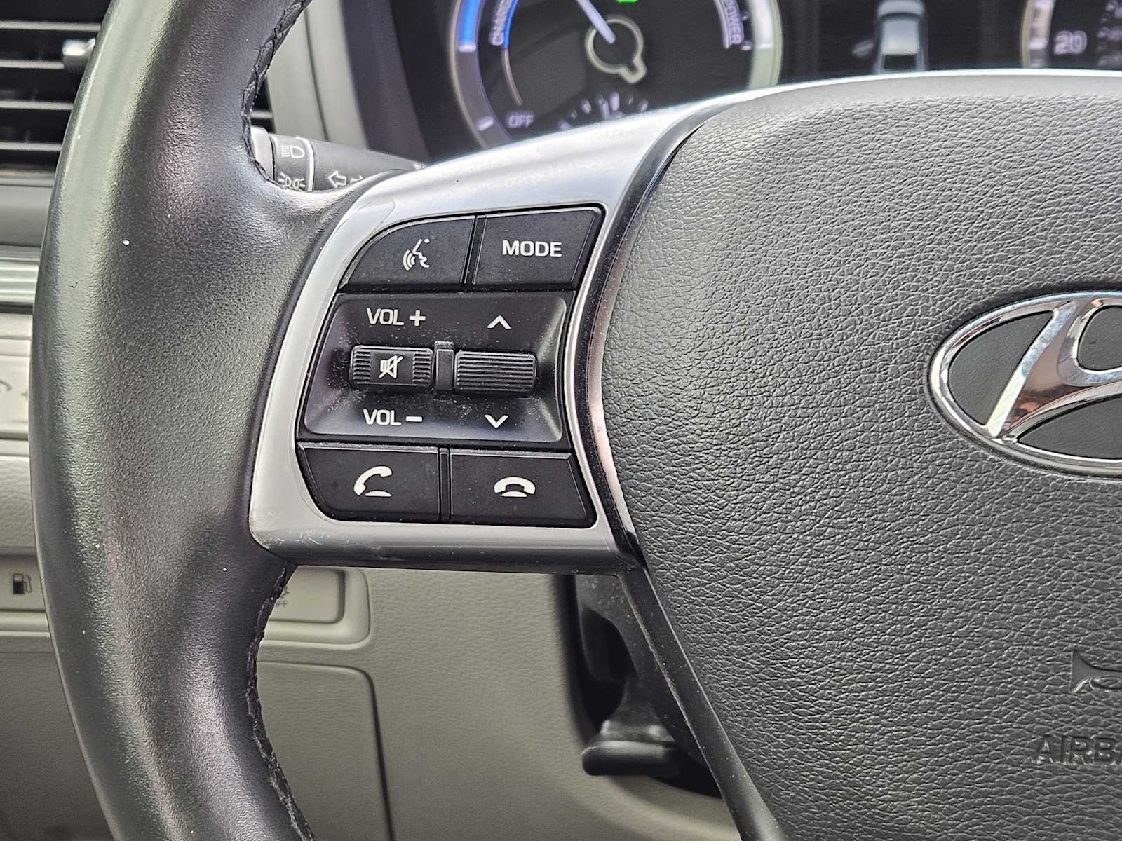 Thumbnail: 2019 Hyundai Sonata - 28