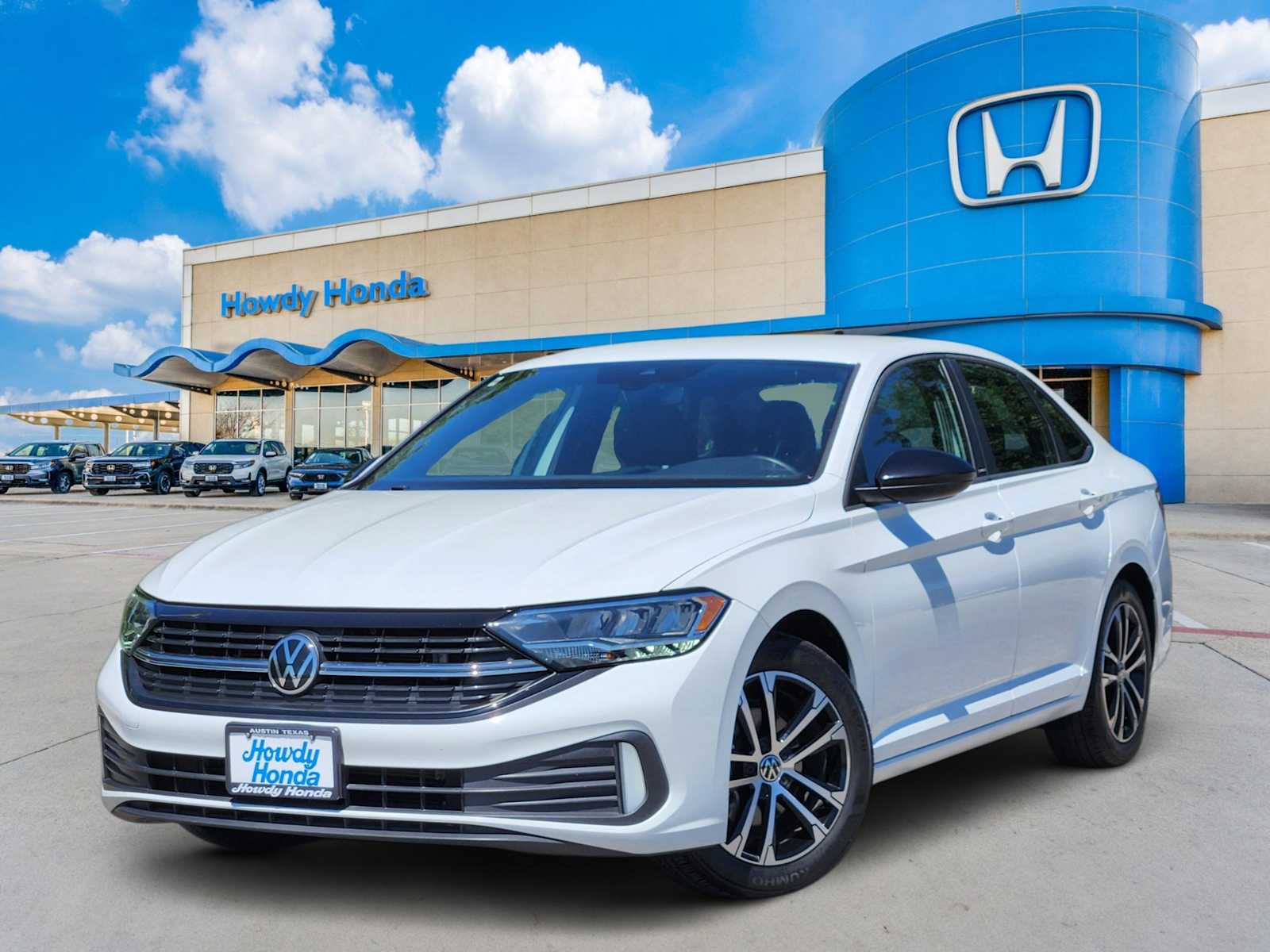 Thumbnail: 2023 Volkswagen Jetta - 1