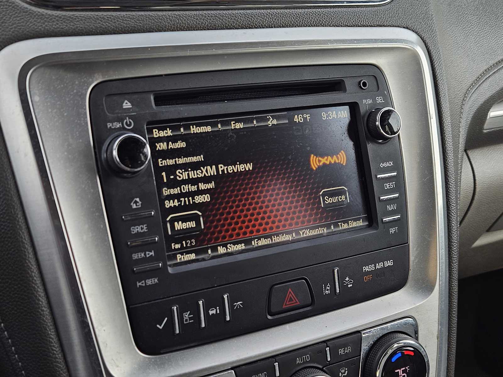 Thumbnail: 2016 GMC Acadia - 17