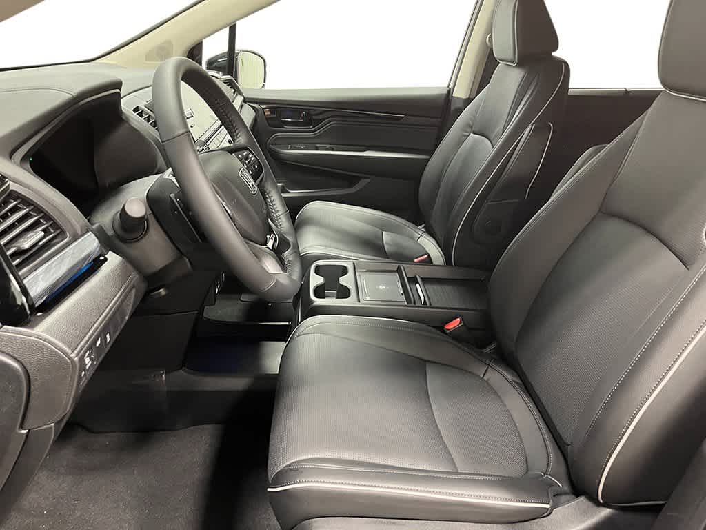 Thumbnail: 2026 Honda Odyssey - 15