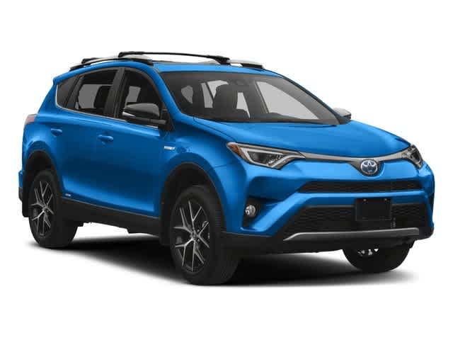 Thumbnail: 2017 Toyota RAV4 - 9