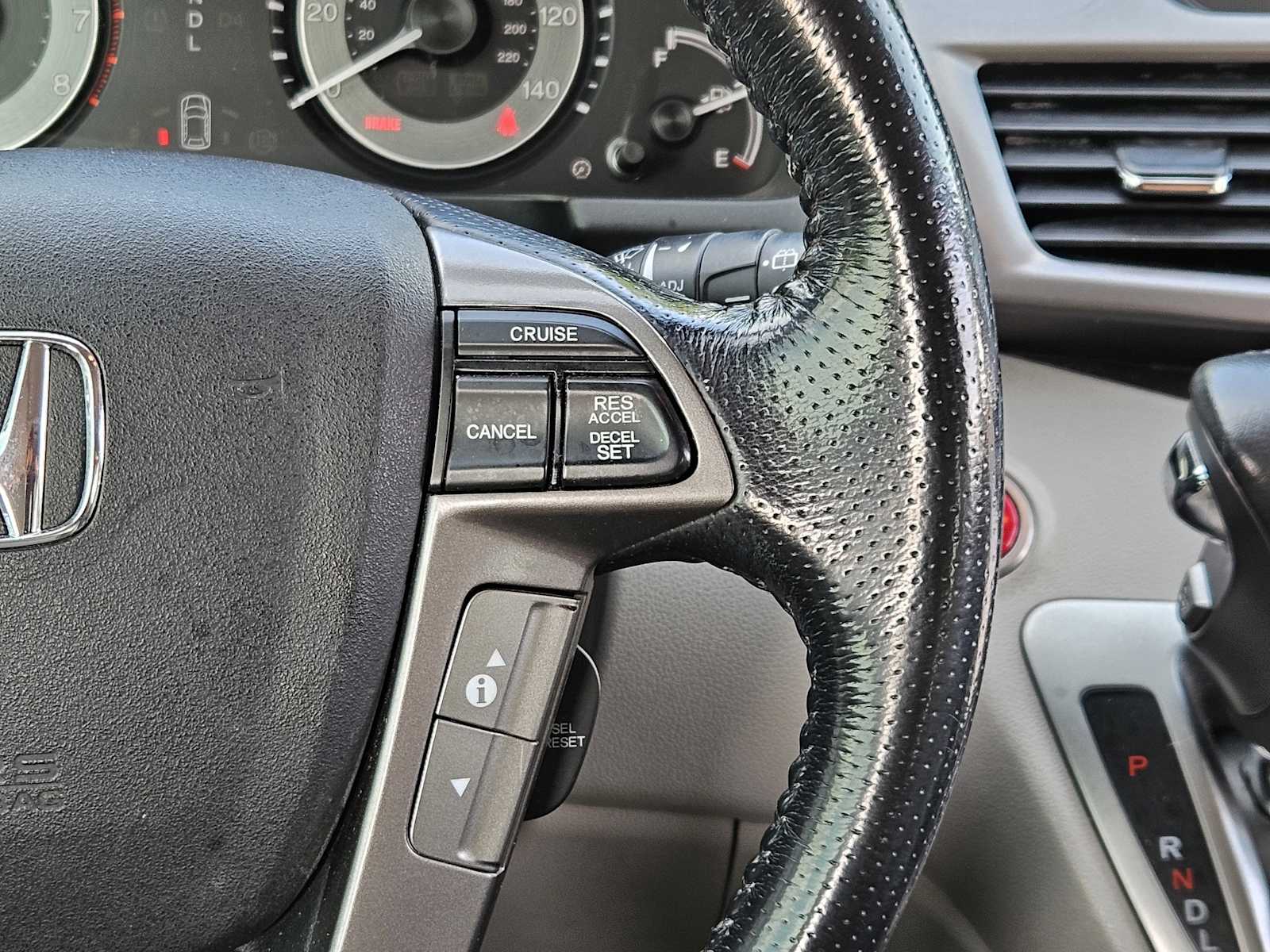 Thumbnail: 2015 Honda Odyssey - 28