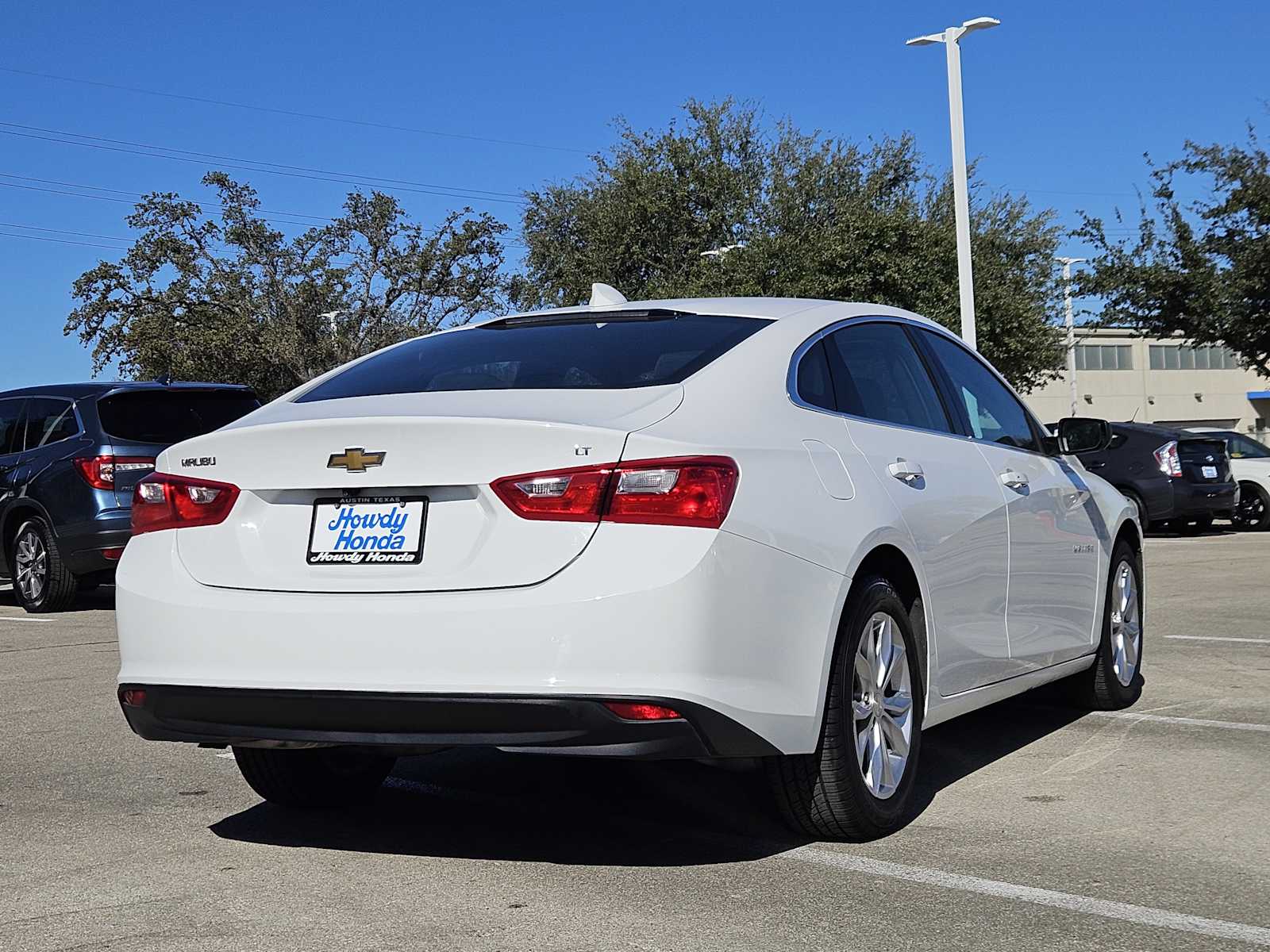 Thumbnail: 2023 Chevrolet Malibu - 6