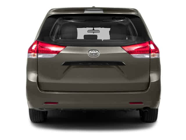 Thumbnail: 2014 Toyota Sienna - 5