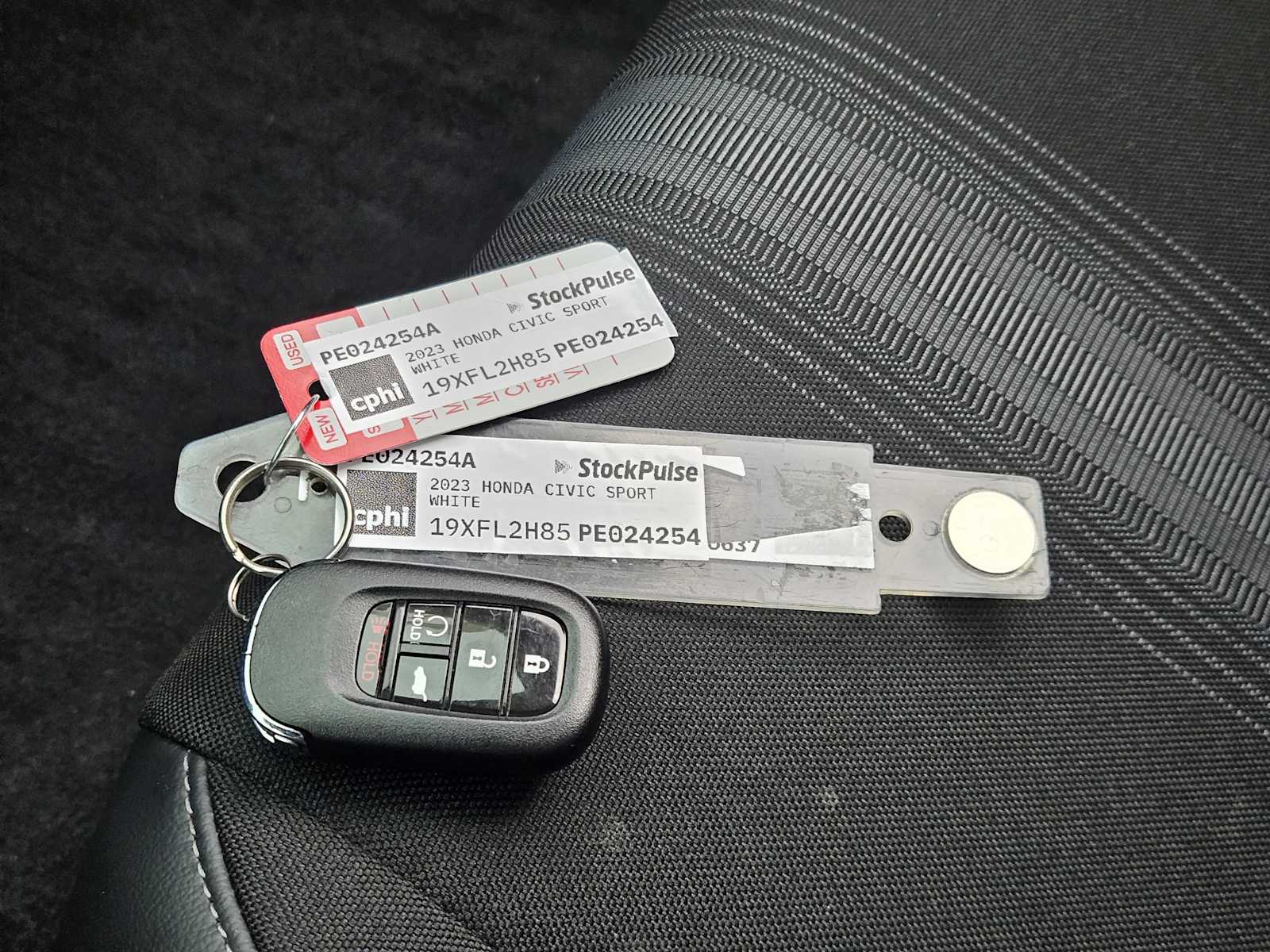 Thumbnail: 2023 Honda Civic - 31