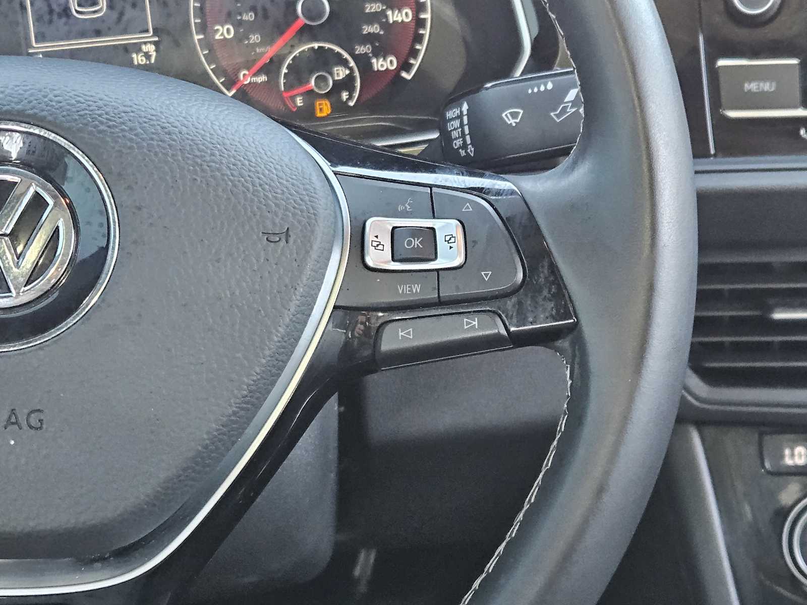 Thumbnail: 2021 Volkswagen Jetta - 26