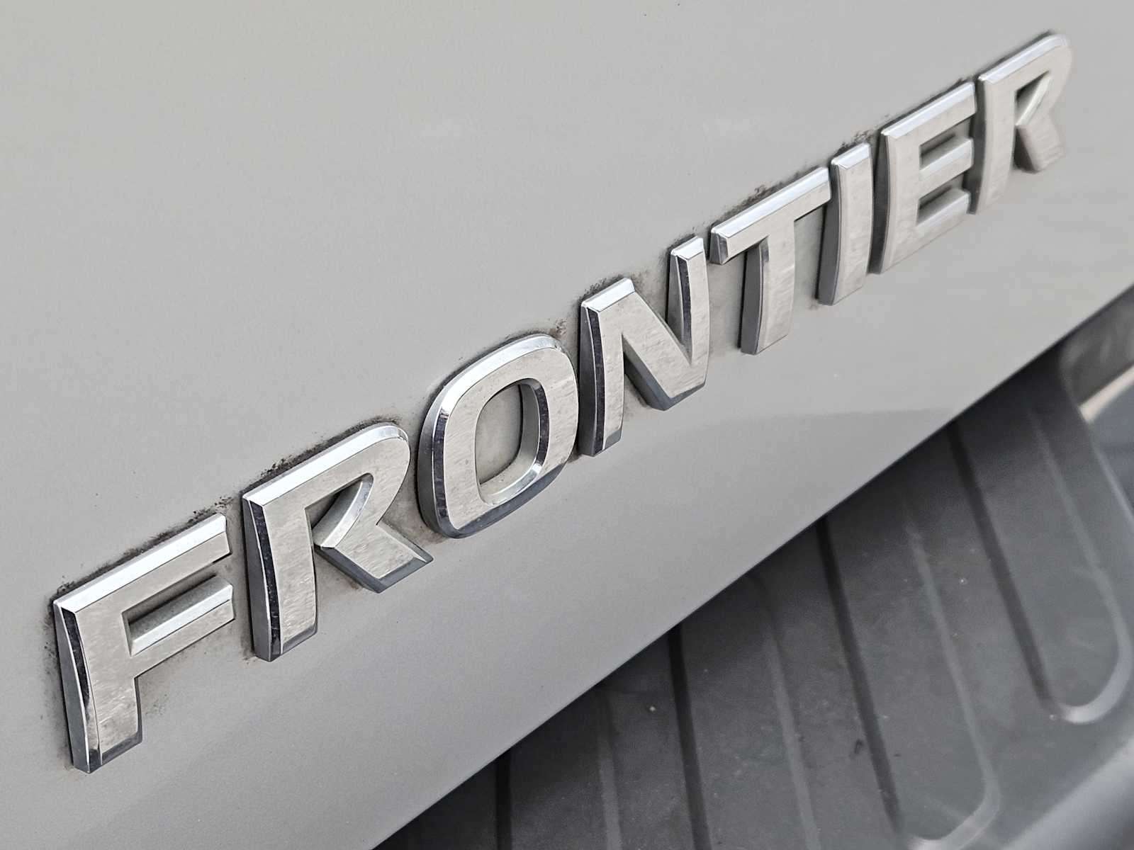 Thumbnail: 2015 Nissan Frontier - 12