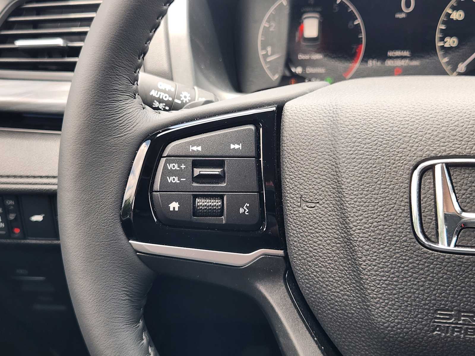 Thumbnail: 2026 Honda Odyssey - 28