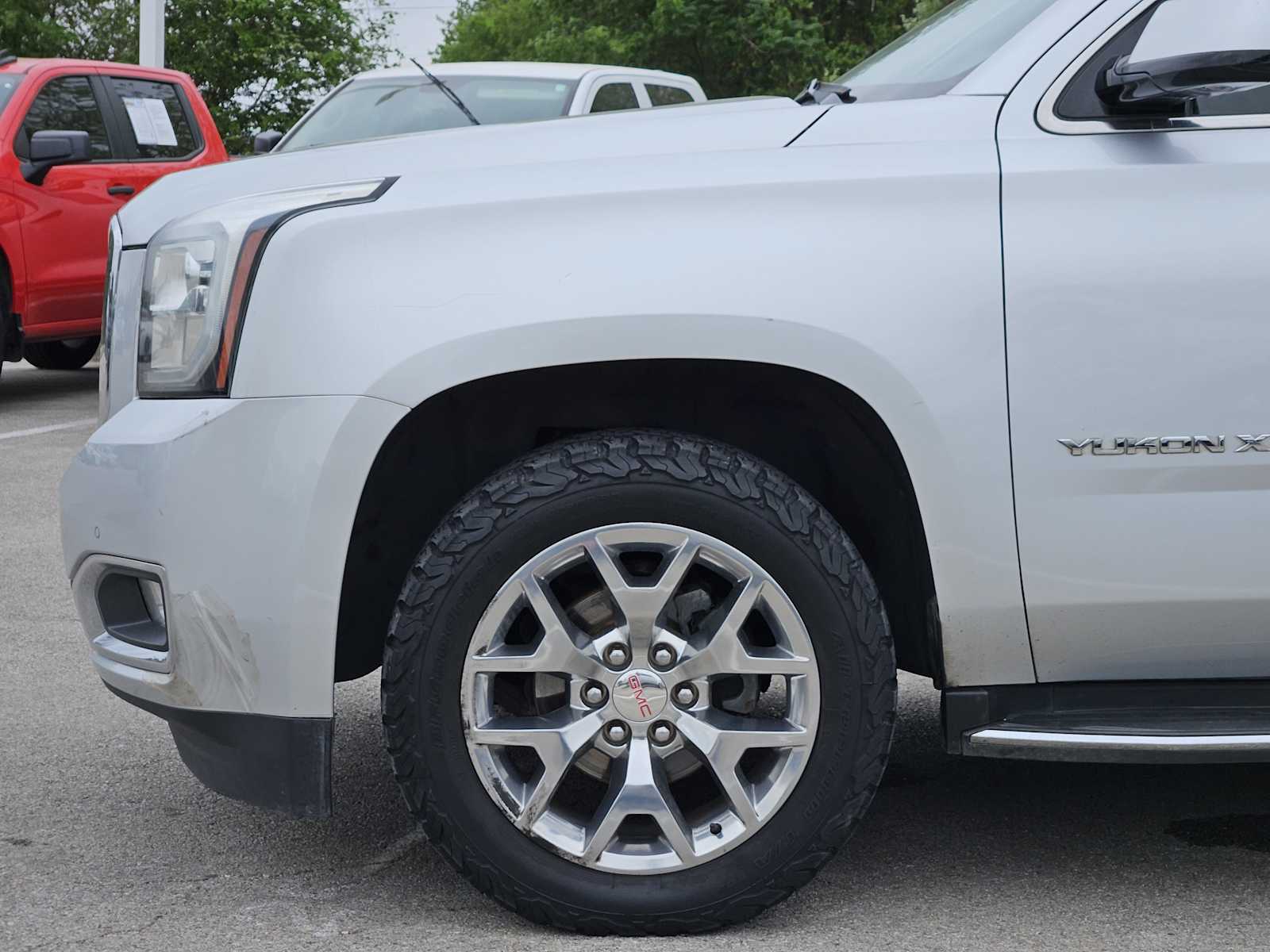 Thumbnail: 2016 GMC Yukon XL - 8