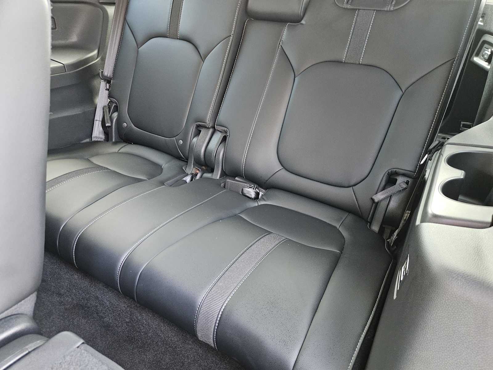 Thumbnail: 2025 Honda Pilot - 30