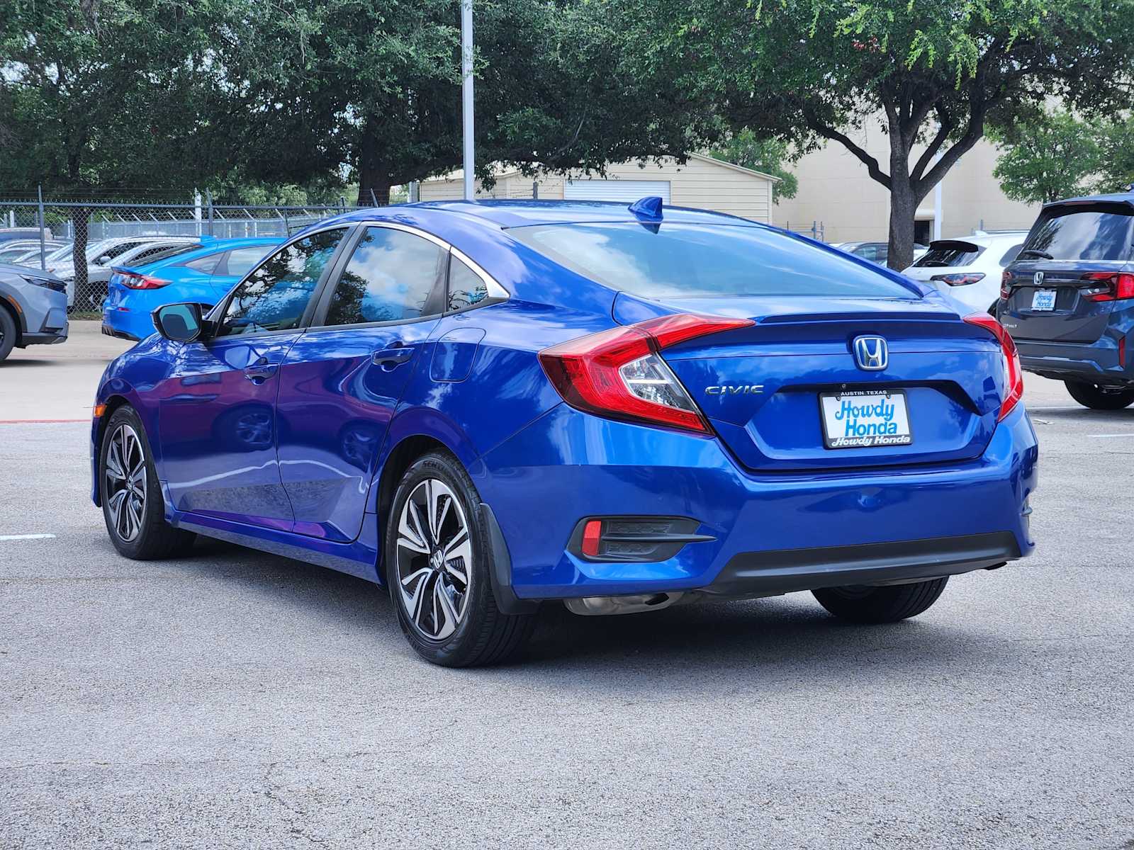 Thumbnail: 2016 Honda Civic - 5