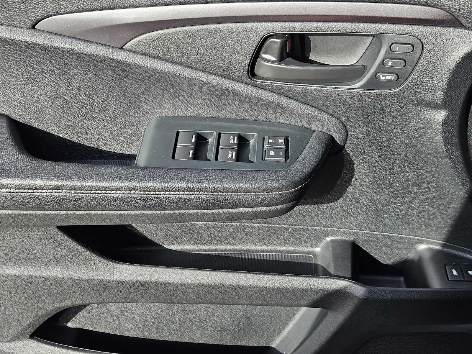 Thumbnail: 2023 Honda Passport - 23