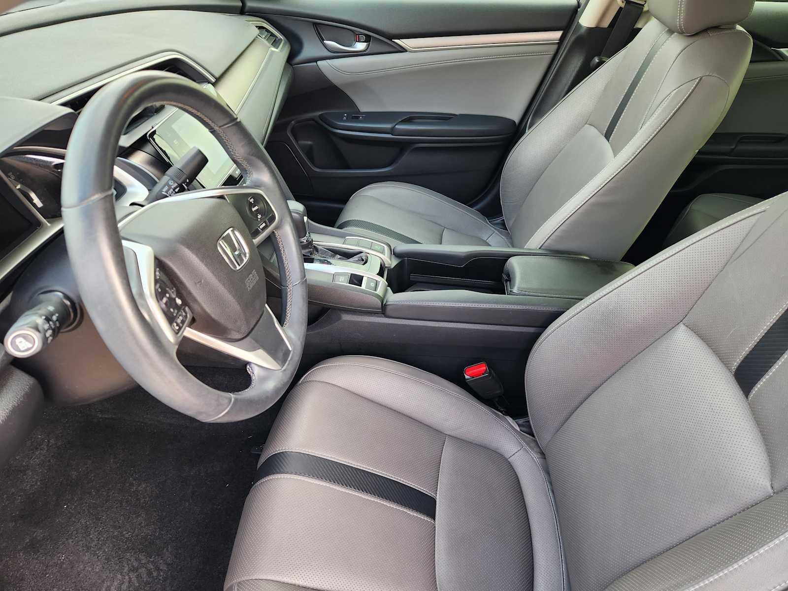 Thumbnail: 2016 Honda Civic - 13