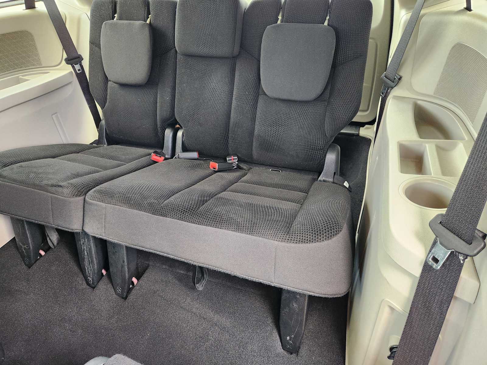 Thumbnail: 2019 Dodge Grand Caravan - 29