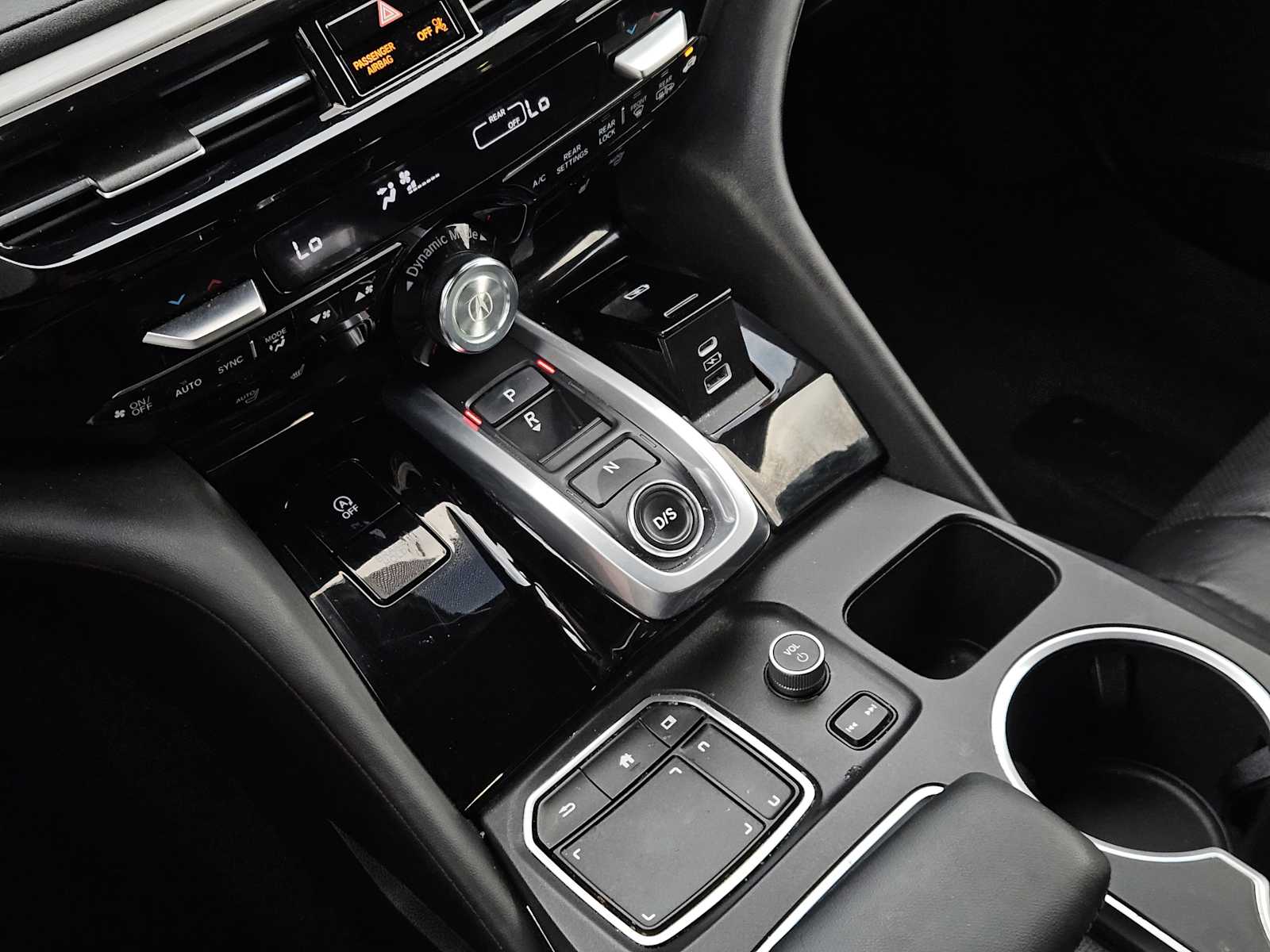 Thumbnail: 2023 Acura MDX - 20