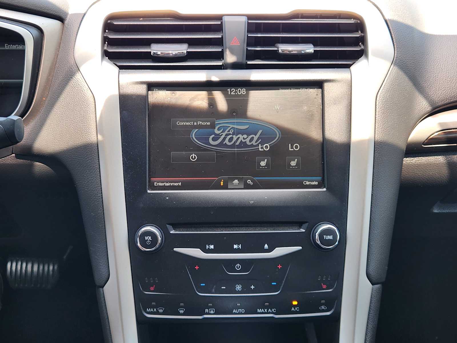 Thumbnail: 2014 Ford Fusion - 15