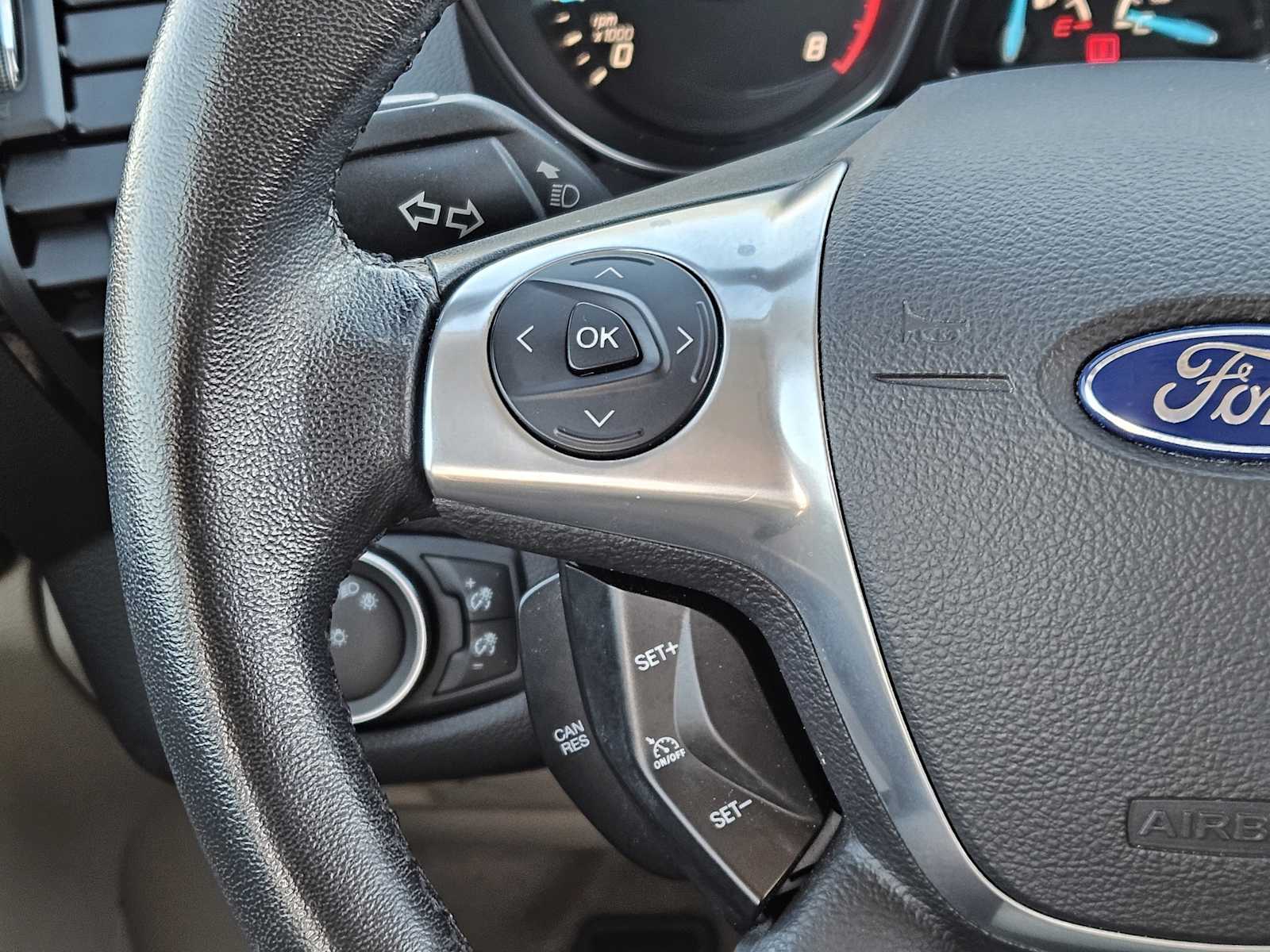 Thumbnail: 2016 Ford Escape - 27