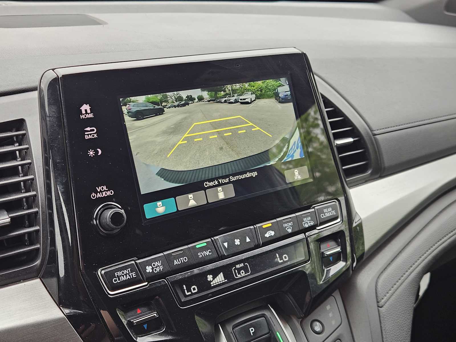 Thumbnail: 2023 Honda Odyssey - 18