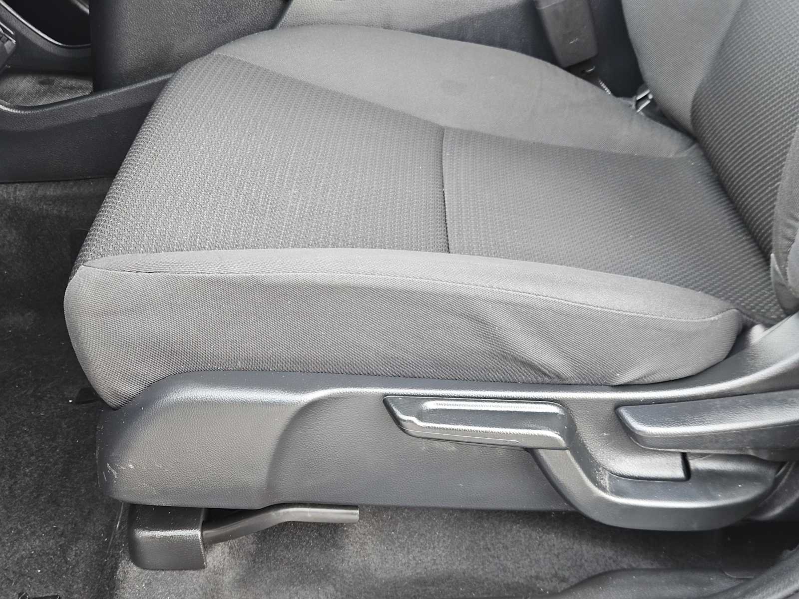 Thumbnail: 2022 Honda HR-V - 22