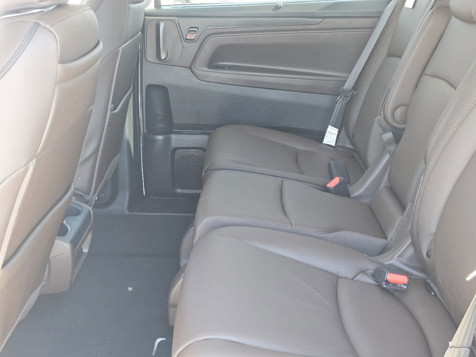 Thumbnail: 2026 Honda Odyssey - 22