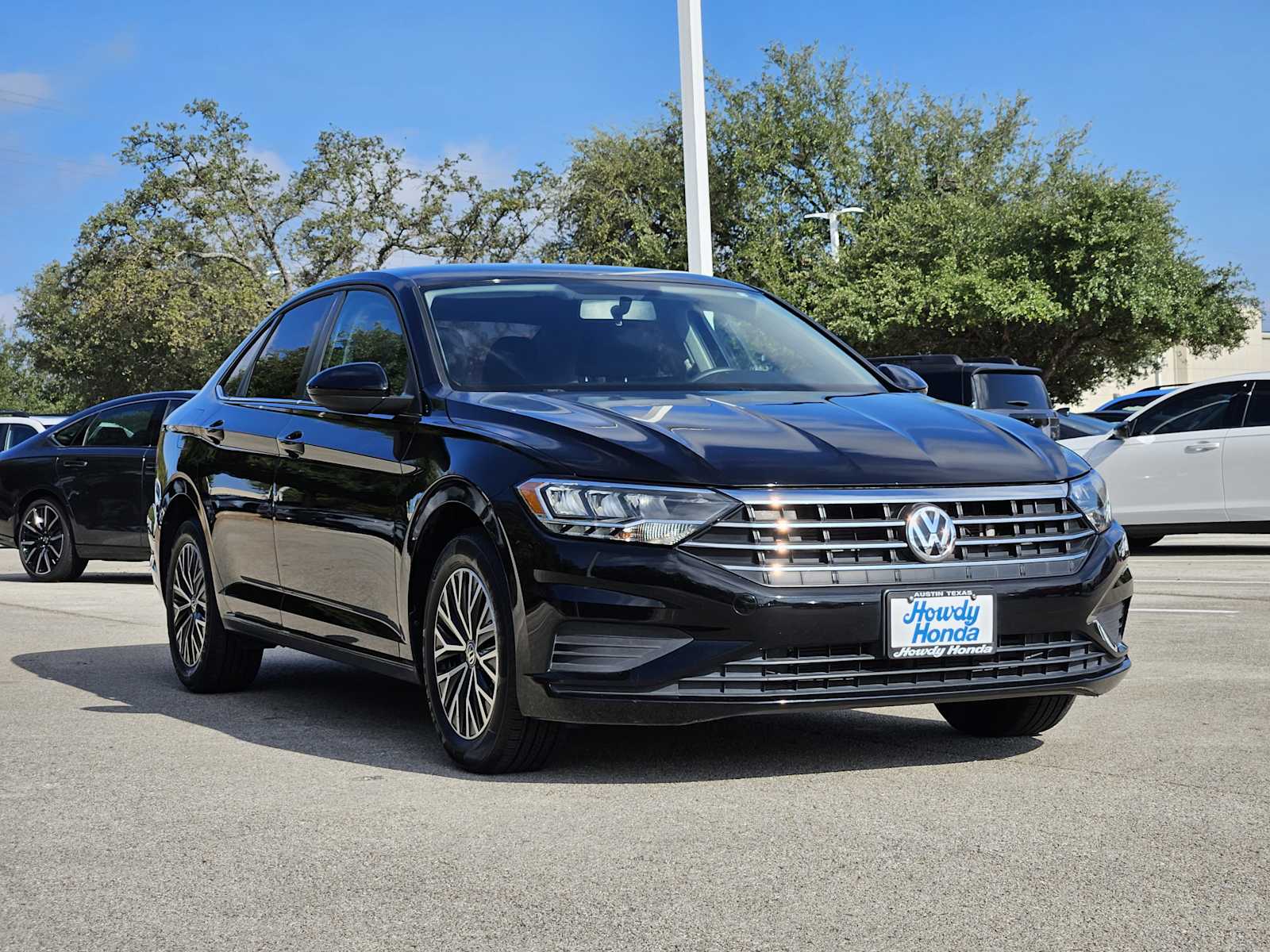 Thumbnail: 2021 Volkswagen Jetta - 3