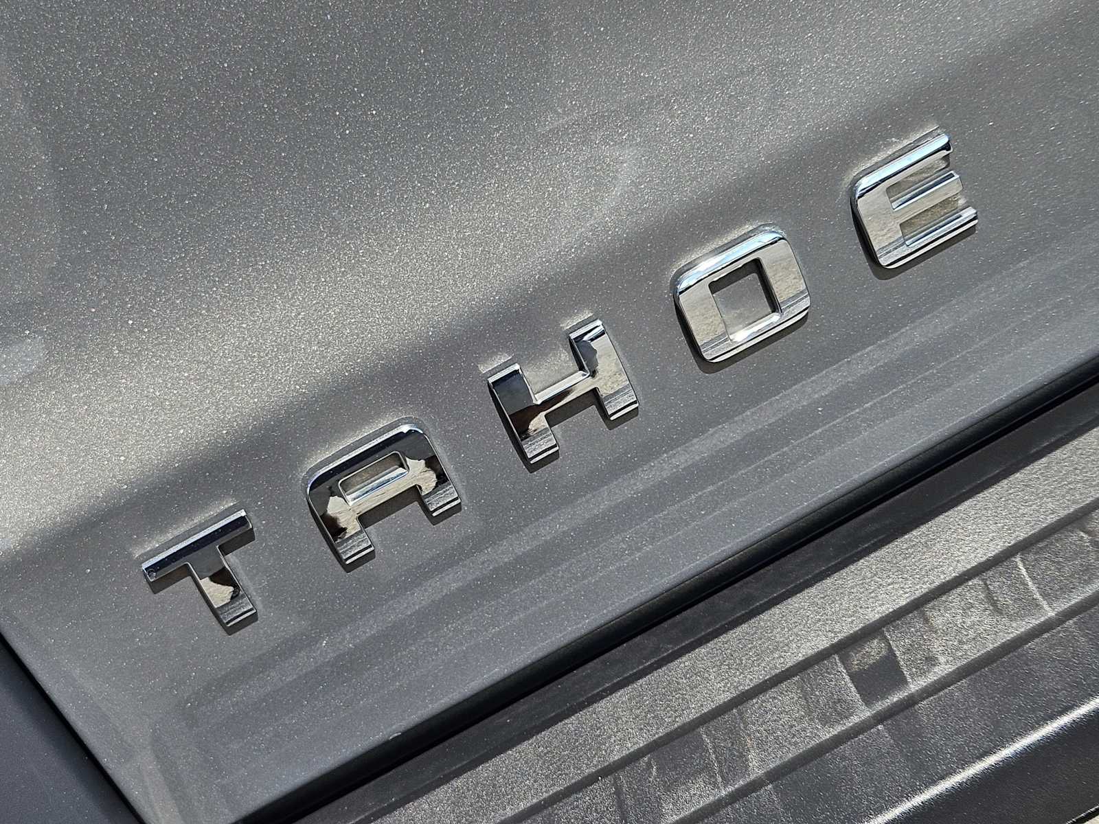 Thumbnail: 2018 Chevrolet Tahoe - 11