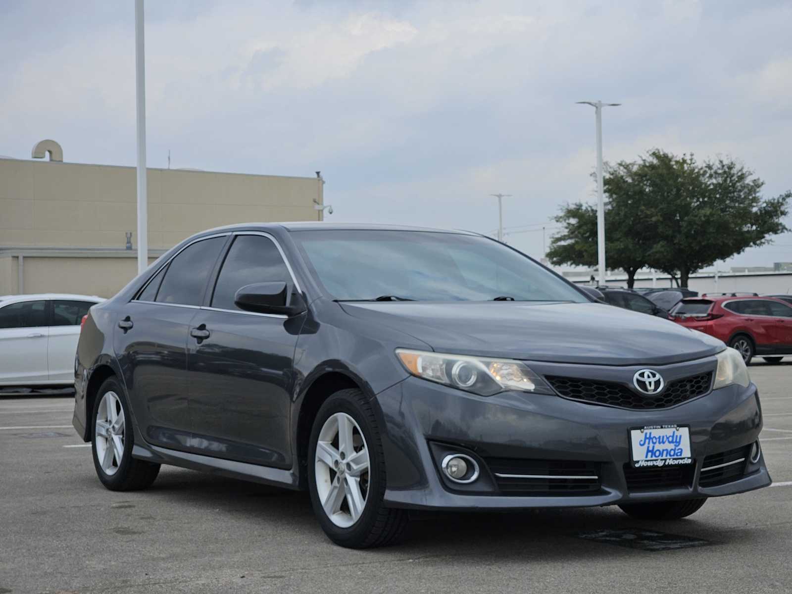 Thumbnail: 2012 Toyota Camry - 3