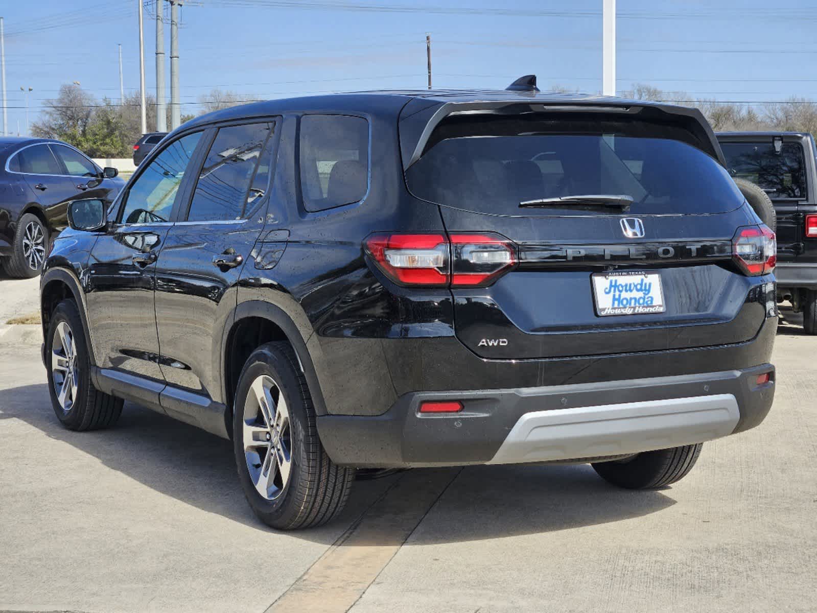 Thumbnail: 2025 Honda Pilot - 6