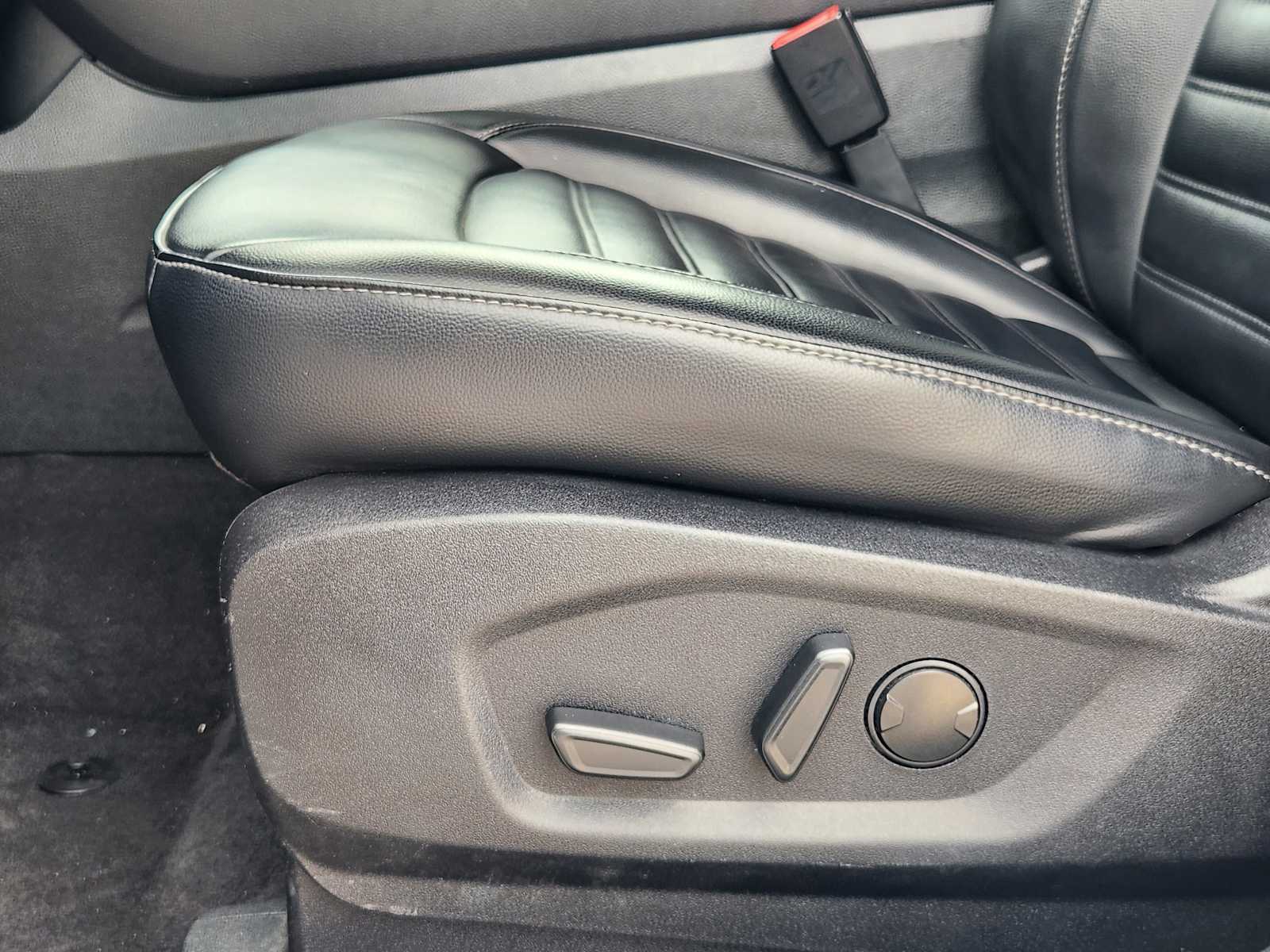 Thumbnail: 2024 Ford Edge - 24